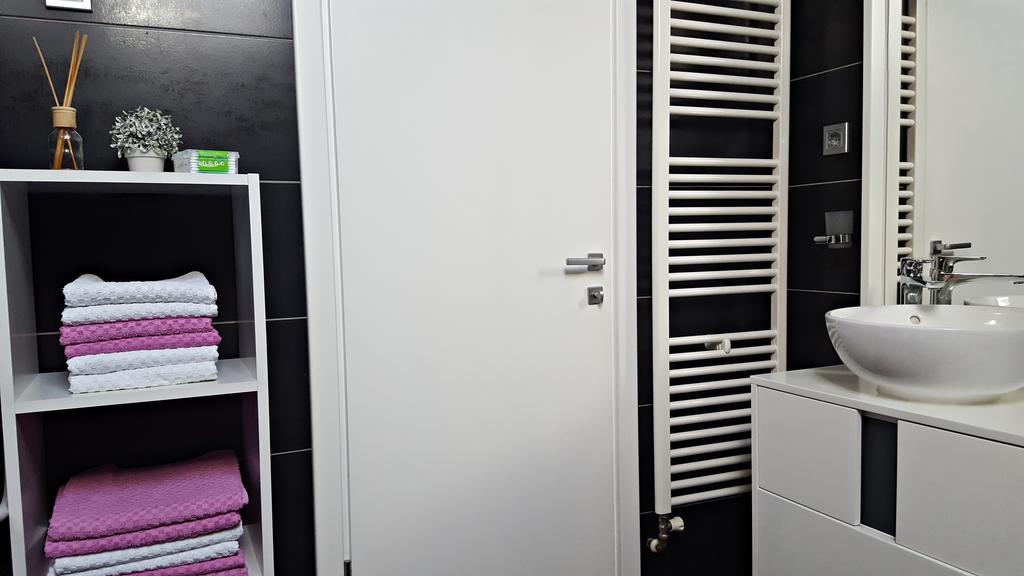 Apartment Lipa Irinovac ภายนอก รูปภาพ